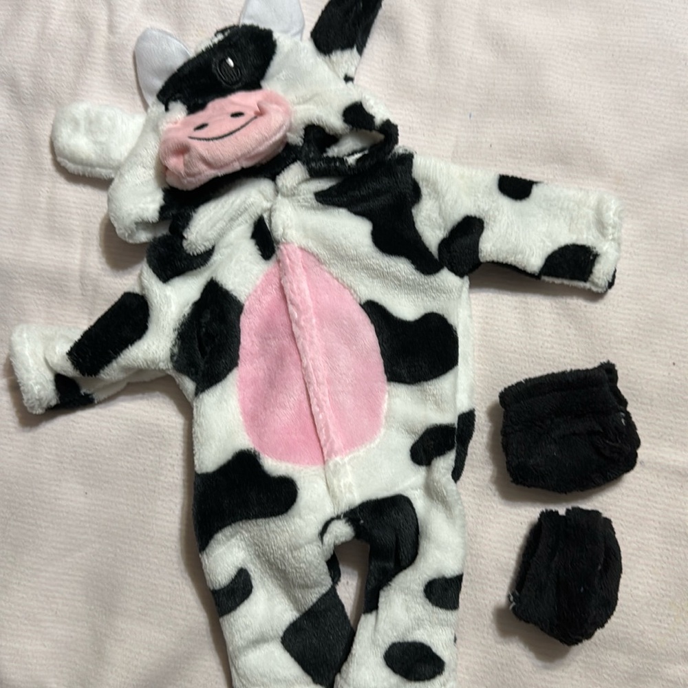 Cow doll outfit